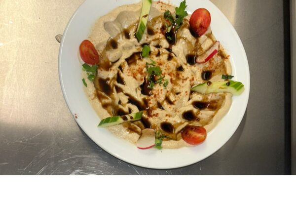 30. Hummus Teller (Vegan)